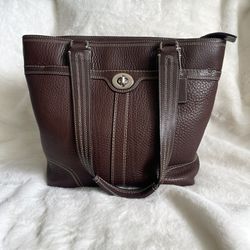 COACH Brown Leather Purse 