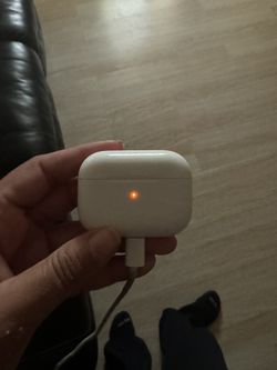 Apple AirPods Pro (2nd Generation)