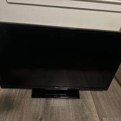 32" LG TV, no remote control