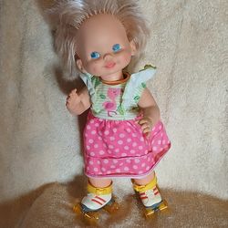 VINTAGE 1982 MATTEL BABY SKATE DOLL 15"