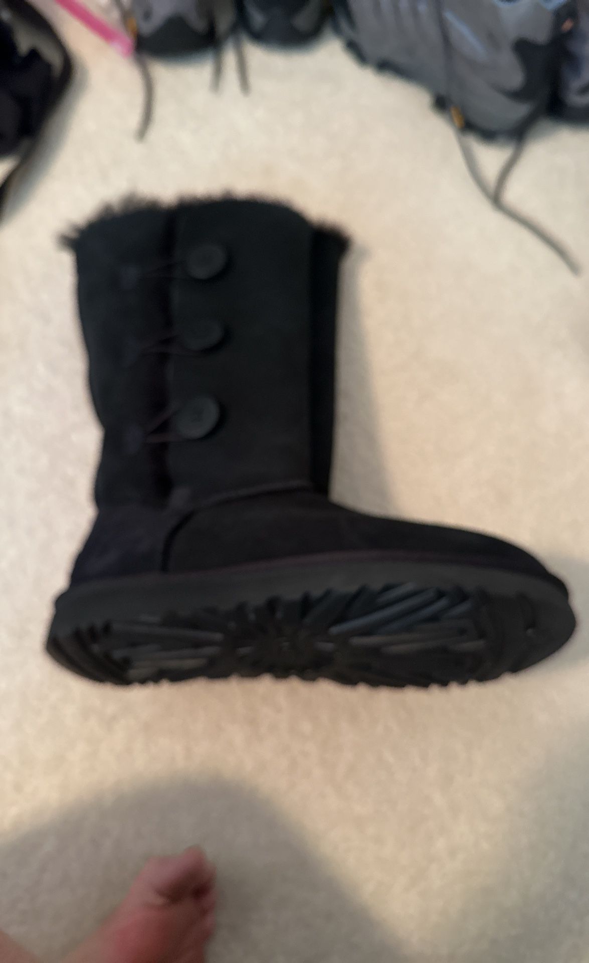 New Tall Ugg Boots, Womens Size 9 Black