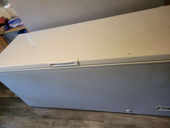 Deep freezer