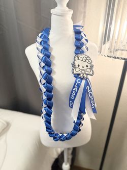 GRADUATION LEIS