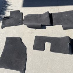 OEM 2023 Chevy Traverse Floor Mats