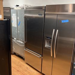 VIKING REFRIGERATOR 36” INCHES 