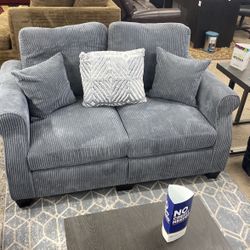 Sofa & Loveseat 