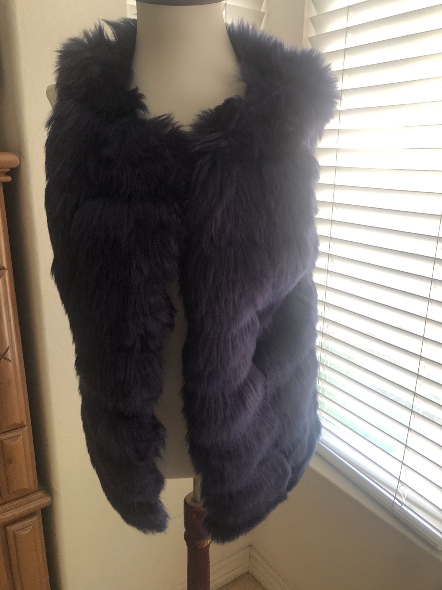 Blue Fur Vest New With Tags Size Small $10