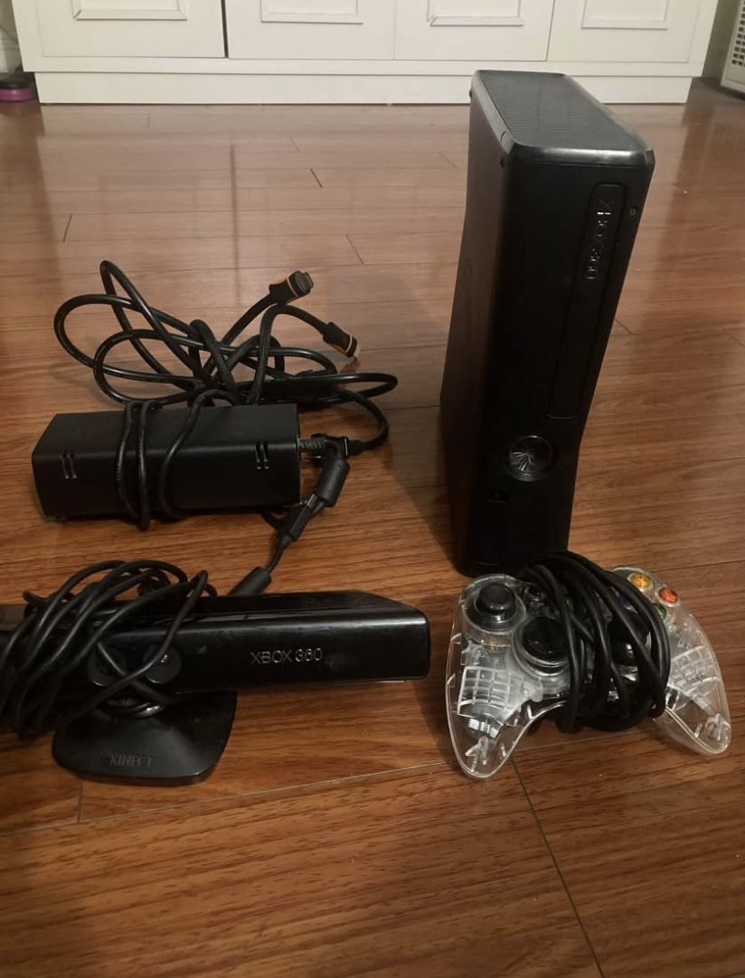 Xbox 360 set + Rock Candy Controller (clear)