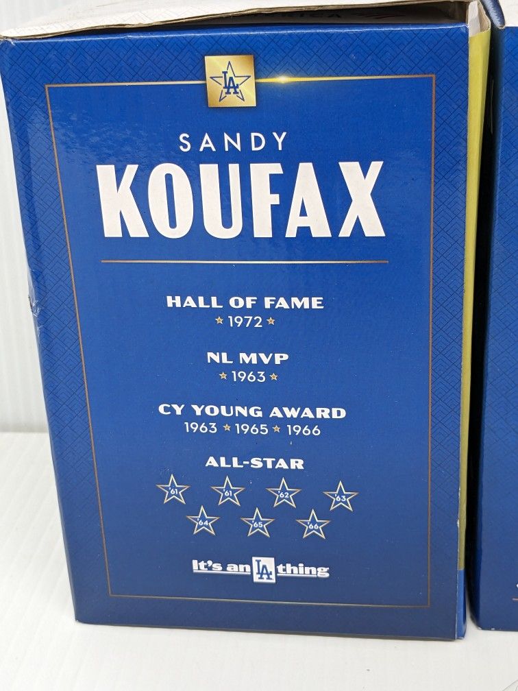 KOUFAX Statue Replica $30 for Sale in Cty Of Cmmrce, CA - OfferUp