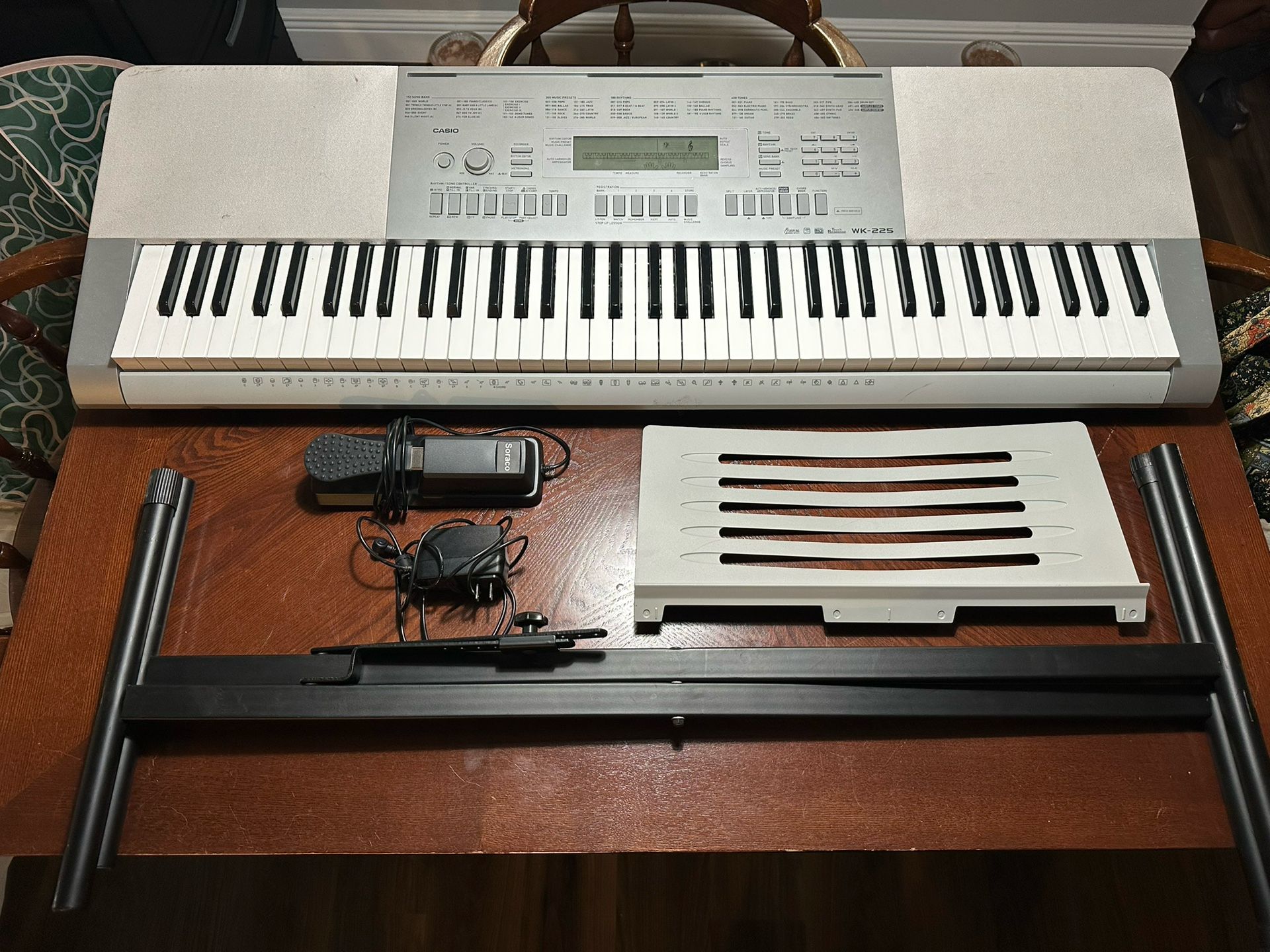 76-Key Piano Keyboard