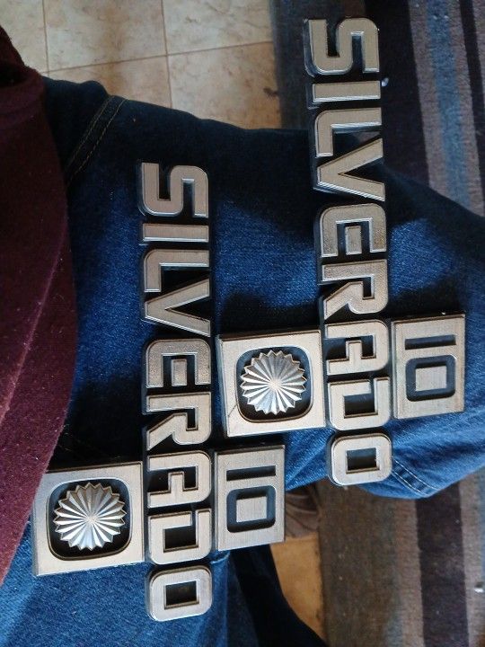 Chevy Emblems 81-88