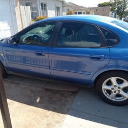 2002 Ford Taurus