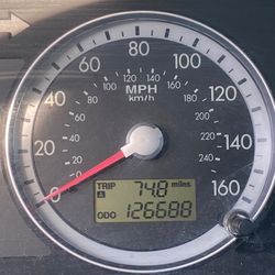2005 Kia Amanti