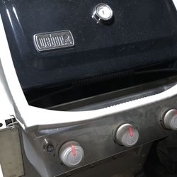 Weber GS4 Spirit Grill Propane BBQ 3 Burners Black And Silver Very Clean
