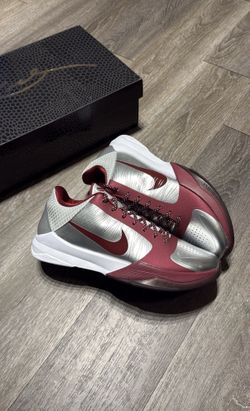 Nike Kobe 5 Protro Lower Merion Aces Away size 10.5