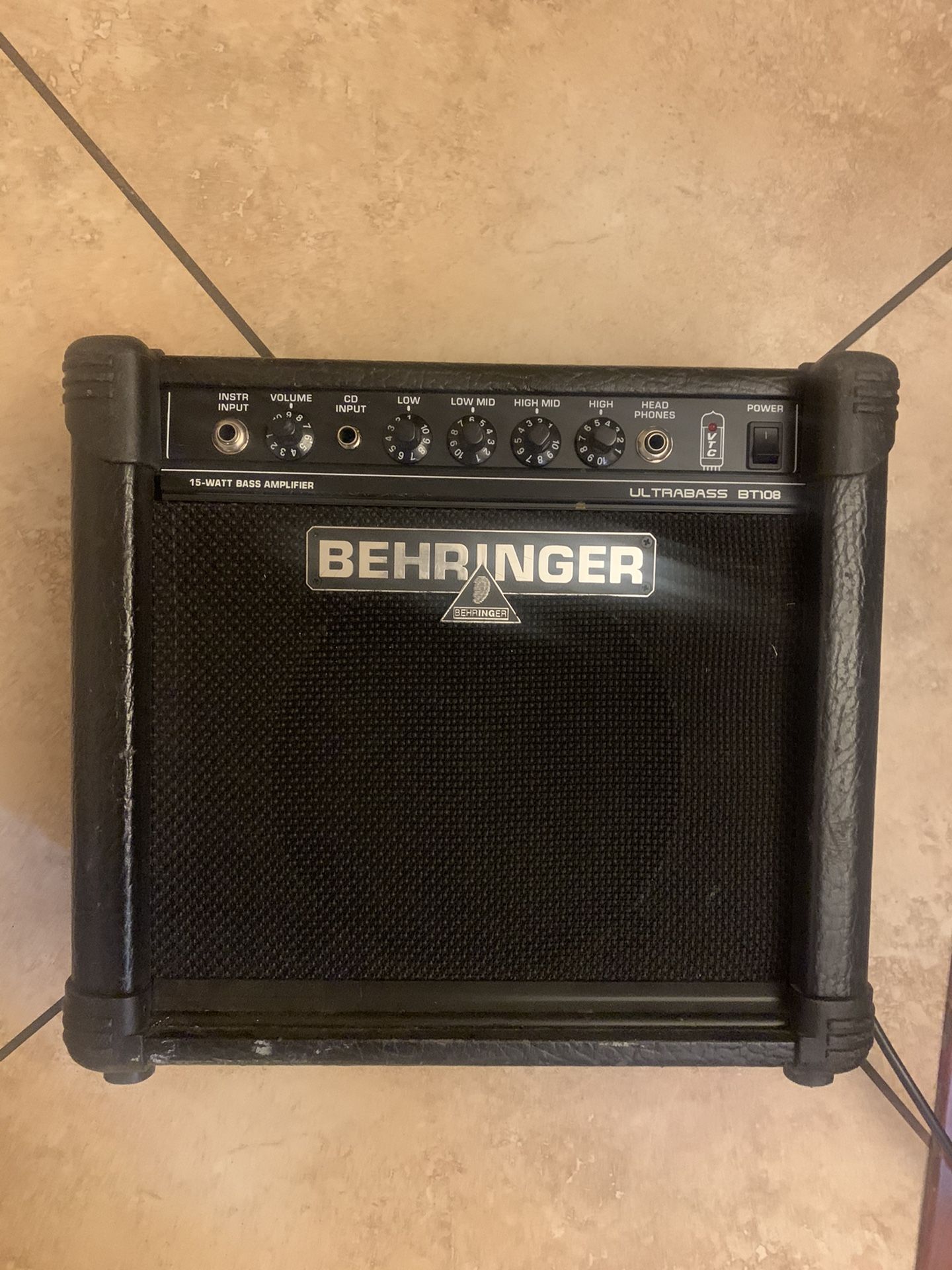 15-watt bass amp