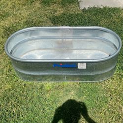 Round End Sheep Tank (Priefert model ST-214)