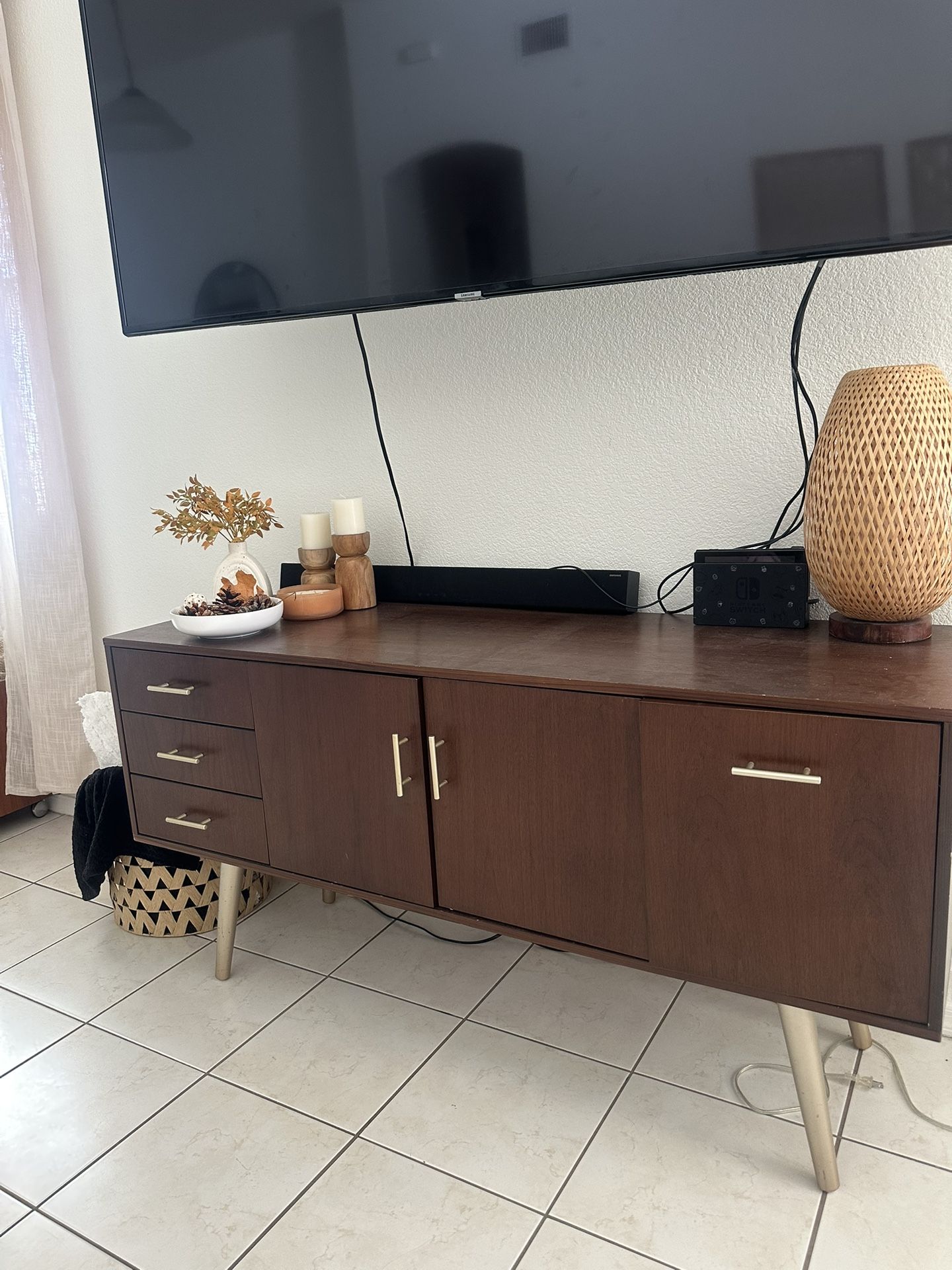 Buffet/ Console Table