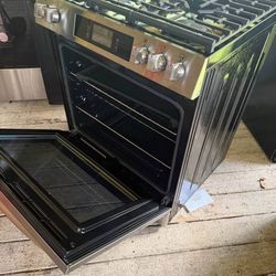 Frigidaire Gas Stove