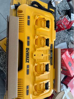 Dewalt 4 port supercharger 12 20 60 v  4