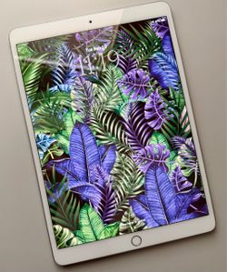 Apple iPad Air 3 [256GB] – 10.5" – [Wi-Fi + Cellular] – [Silver]