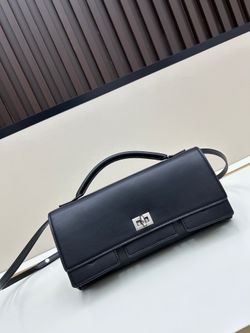 Bel Air Luxury Handbag Size 27x14x5cm