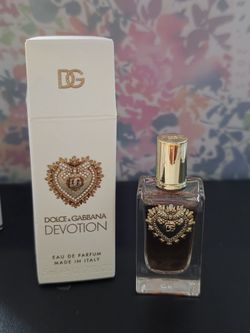 Dolce & Gabbana Perfume
