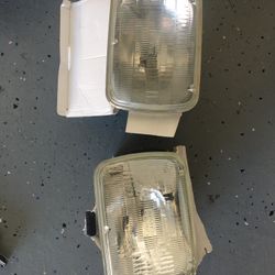 Nissan Hardbody/Pickup Headlights