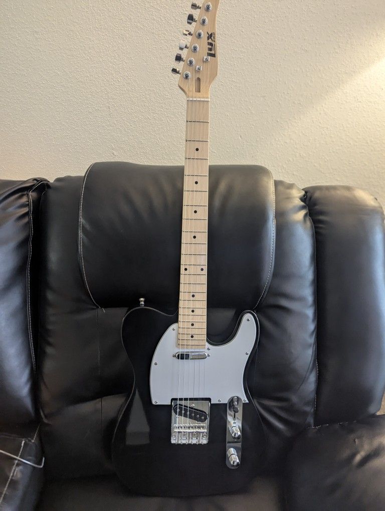LyxPro 39" TL Series Beginner Electric Guitar in Black