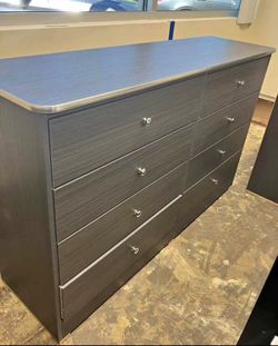 Eight Drawers Dresser
