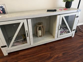 Tv stand