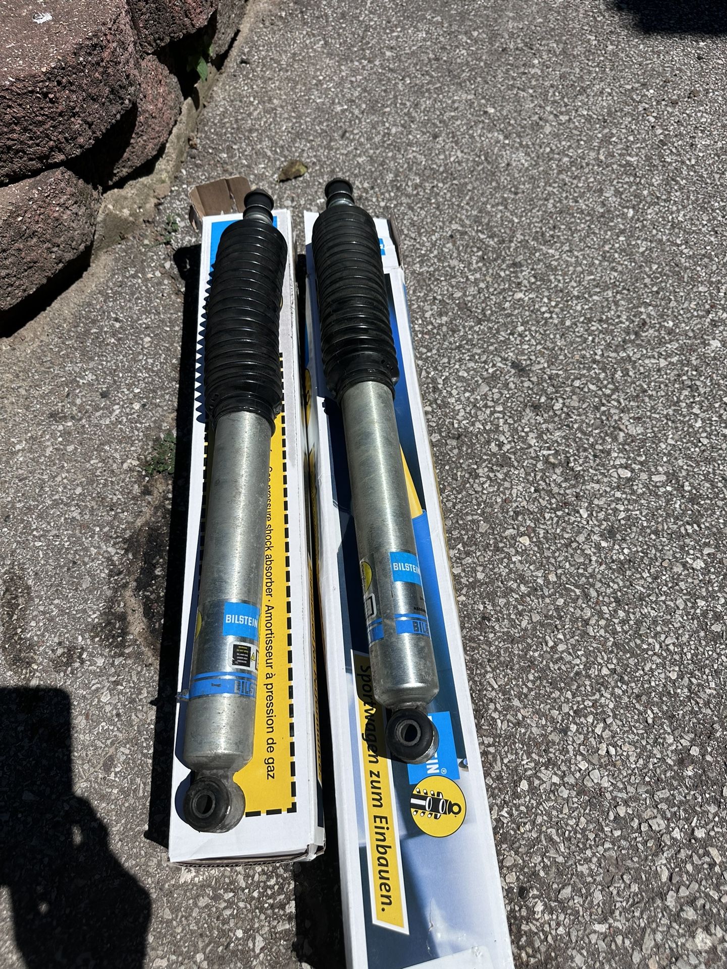 Tacoma Rear Bilsteins 5100s