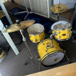 Drum Set READ DESCRIPTION 