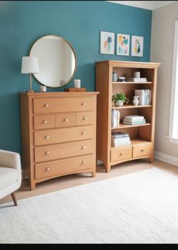 Bedroom set.  /Dresser and bookshelf