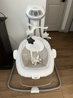 Baby Graco Swing