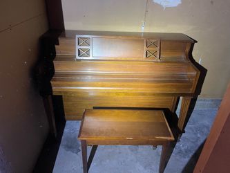 Yamaha Piano