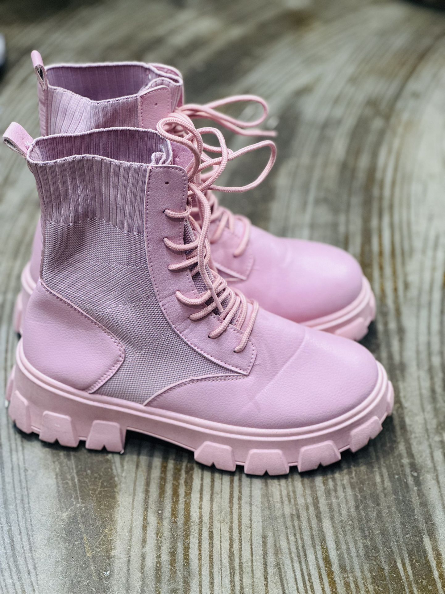 Women’s Combat Boots 