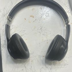 Beats Solo 4 Noise Cancellation NEW 