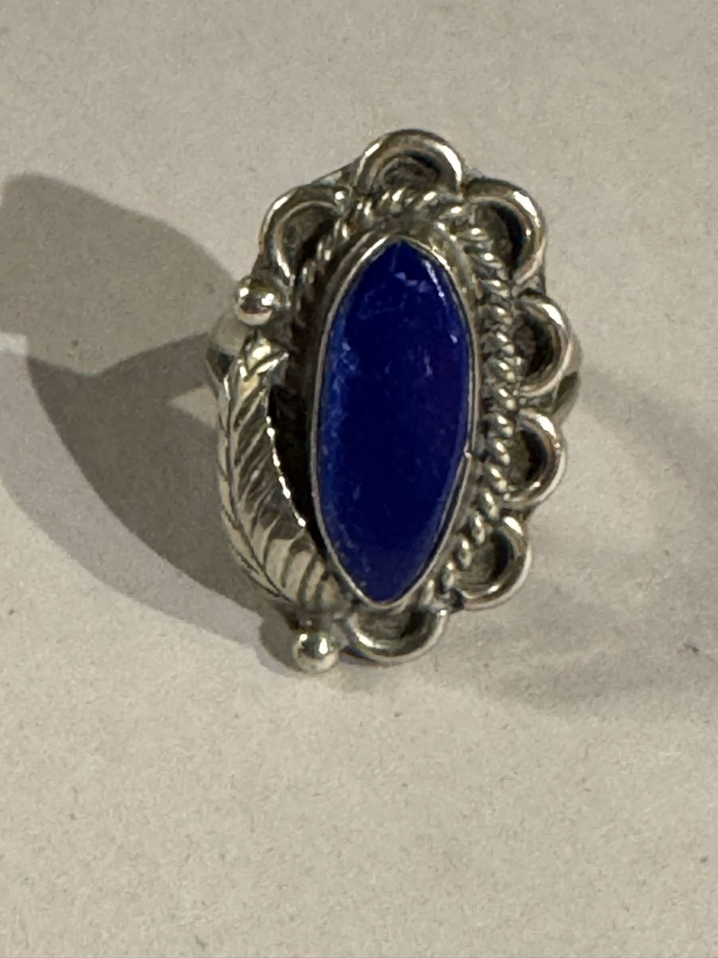 Vintage Mexican sterling silver ring -marquise-cut lapis lazuli stone size 6
