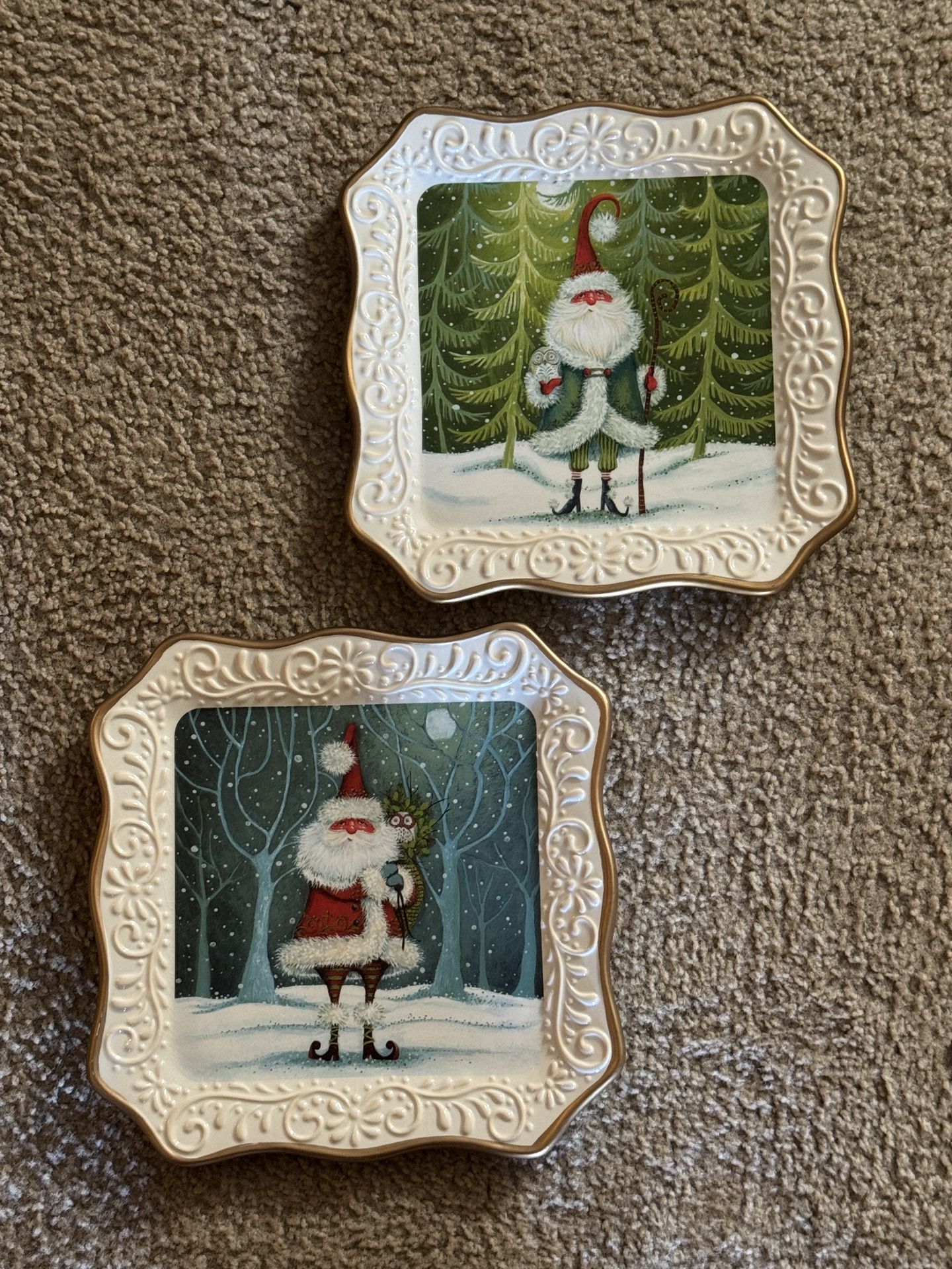 Silvestri Decorative Christmas Plates