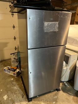 Refrigerator