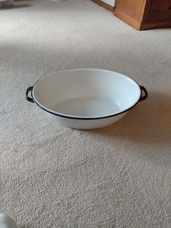 Large  Farm  Bowl