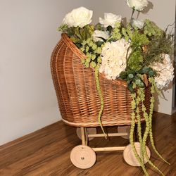 BOOK your Baby Carriage Buggy Stroller Rattan Prop