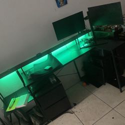 Computer Desk And Monitors 
