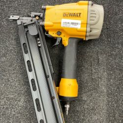 Dewalt Nail Gun 