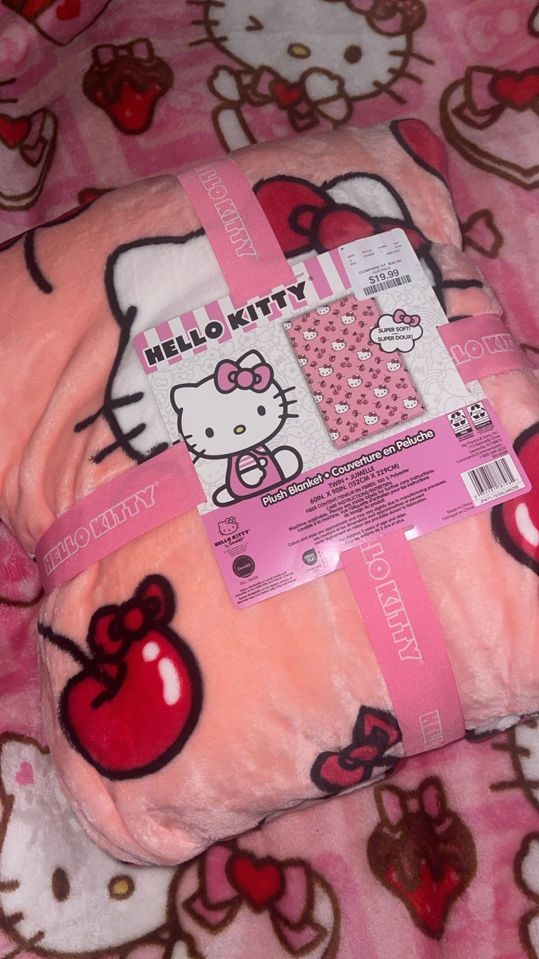 Hello Kitty Cherry Blanket
