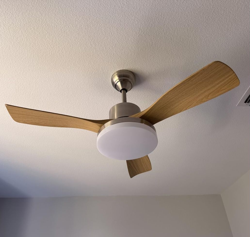 42” Silver + Natural Wood