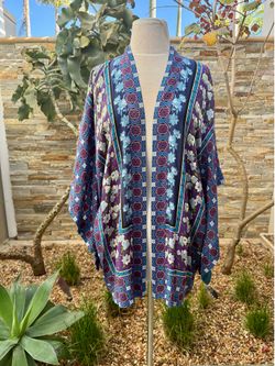 Vintage Anna Sui silk kimono