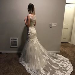 Beautiful Wedding Dress Size 2 
