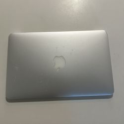 Macbook Air (11-inch 2015)